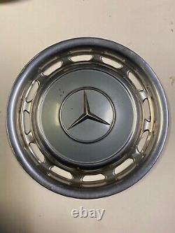 14 inch wheel covers set Mercedes-Benz w123