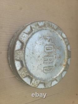 1957 58 59 1960 Ford F250 pickup truck Hubcap 3/4 Ton For 16 Inch Wheel