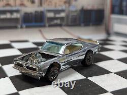 1969 Hot Wheels Original Redline KING KUDA Chrome Club Pat Pend HK White int. RL