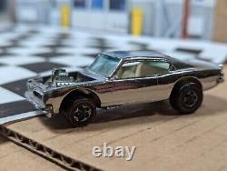 1969 Hot Wheels Original Redline KING KUDA Chrome Club Pat Pend HK White int. RL