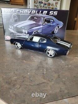 1970 Chevelle SS 396 Midnight Blue With Chrome Wheels 1/18 Scale Diecast Model