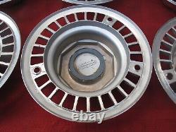 1975-80 Lincoln Town Continental Mark IV V Wheel 9 1/2 Center Caps HubCaps SET