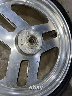 1993 CBR 900 RR front rim wheel 17 in Chrome STRAIGHT 93 94 900RR With Tire
