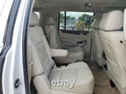 2016 GMC Yukon XL 1500 Used Wheel 22x9 7-Spoke Silver Chrome Inserts