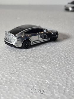 2025 Hot Wheels TESLA MODEL S PLAID TERMINATOR EDITION #4 Model T-800 Chrome CLR