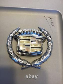 80 96 Cadillac Trunk Lock Cover Emblem Flip LID Crest Deck Slider Gm Flipper