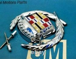 93 96 Cadillac Fleewood Trunk Lock Cover Crest Wreath Emblem Set Flip LID Gm