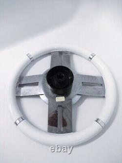 Azimut AZ4RZ, Marine Steering wheel, Metalstyle White / Chrome