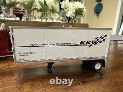 DCP 1/64 KKW Columbia 28' Pups & 53' Utility Dry Van #30877 & #30920 (two sets)