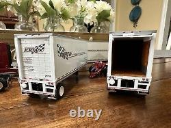 DCP 1/64 KKW Columbia 28' Pups & 53' Utility Dry Van #30877 & #30920 (two sets)