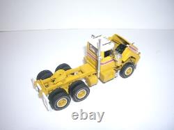 DCP FIRST GEAR 1/64 125TH ANN MACK R MODEL DAYCAB WithT 40' VINTAGE DRYVAN TRAILER