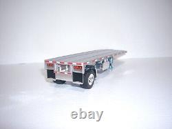 DCP FIRST GEAR 1/64 PACIFIC BLUE PETE 389 WithTSLEEPER&DUAL 28.5' FLATBEDS&HAYLOAD