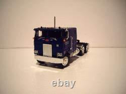 Dcp First Gear 1/64 J&r Schugel Peterbilt 352 Coe & 40' Vintage Reefer Trailer