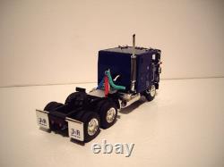Dcp First Gear 1/64 J&r Schugel Peterbilt 352 Coe & 40' Vintage Reefer Trailer