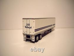 Dcp First Gear 1/64 J&r Schugel Peterbilt 352 Coe & 40' Vintage Reefer Trailer
