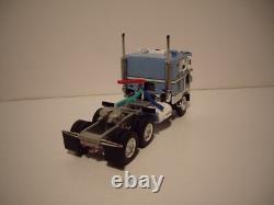 Dcp First Gear 1/64 Refrigerated Transport Peterbilt 352 Coe & Vintage Reefer
