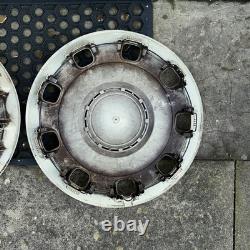 Fiat 500 Colour Therapy White And Chrome 2 wheel trims