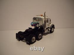 First Gear 1/50 White Mack Granite Mp Day Cab With Chrome East End Dump