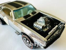 Hot Wheels Redline 1970 Heavy Chevy Chrome Club Car Camaro White Interior