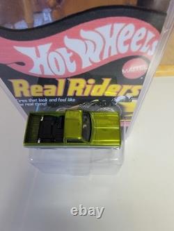 Hot wheels Super CUSTOM 83 SILVERADO PU RLC CUSTOM USA