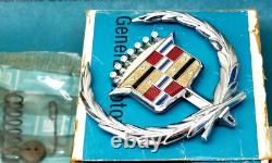 Nos 71 78 Cadillac Eldorado Fleetwood Deville Hood Ornament Emblem Gm Trim