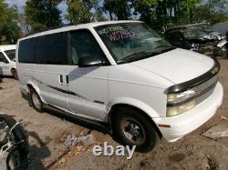 Used Wheel fits 2001 Chevrolet Astro 15x6-1/2 steel chrome Grade B