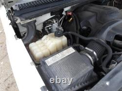 Used Wheel fits 2005 Cadillac Escalade esv 17x7-1/2 aluminum chrome finish opt