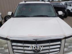 Used Wheel fits 2005 Cadillac Escalade esv 17x7-1/2 aluminum chrome finish opt