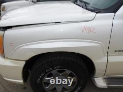 Used Wheel fits 2005 Cadillac Escalade esv 17x7-1/2 aluminum chrome finish opt