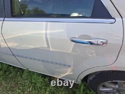 Used Wheel fits 2005 Chrysler 300 18x7-1/2 aluminum 9 spoke RWD Grade A