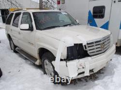 Used Wheel fits 2006 Cadillac Escalade 17x7-1/2 aluminum chrome finish opt N94