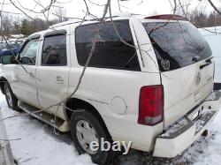 Used Wheel fits 2006 Cadillac Escalade 17x7-1/2 aluminum chrome finish opt N94