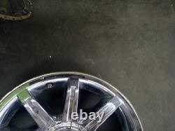 Used Wheel fits 2006 Chrysler 300 18x7-1/2 aluminum 9 spoke RWD Grade B