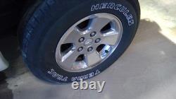 Used Wheel fits 2006 Dodge 1500 PICKUP 5 lug 17x8 aluminum chrome clad chrome p