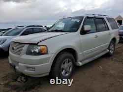 Used Wheel fits 2006 Ford Expedition 17x7-1/2 5 spoke chrome aluminum TPMS Grad