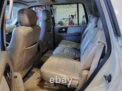 Used Wheel fits 2006 Ford Expedition 17x7-1/2 5 spoke chrome aluminum TPMS Grad