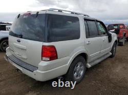 Used Wheel fits 2006 Ford Expedition 17x7-1/2 5 spoke chrome aluminum TPMS Grad