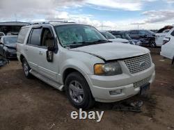 Used Wheel fits 2006 Ford Expedition 17x7-1/2 5 spoke chrome aluminum TPMS Grad