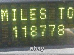 Used Wheel fits 2006 Ford Expedition 17x7-1/2 5 spoke chrome aluminun TPMS Grad