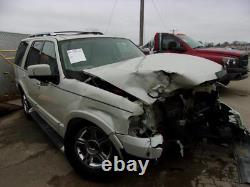 Used Wheel fits 2006 Ford Expedition 17x7-1/2 5 spoke chrome aluminun TPMS Grad