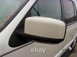 Used Wheel fits 2006 Ford Expedition 17x7-1/2 5 spoke chrome aluminun TPMS Grad