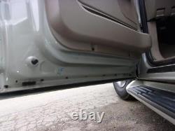 Used Wheel fits 2006 Ford Expedition 17x7-1/2 5 spoke chrome aluminun TPMS Grad