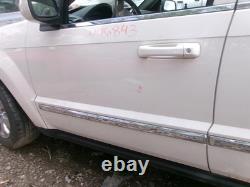 Used Wheel fits 2008 Jeep Grand cherokee 18x7-1/2 aluminum chrome clad Grade B