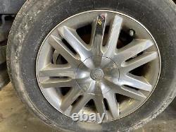 Used Wheel fits 2010 Chrysler Town & country 17x6-1/2 14 spoke chrome clad Grad