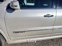 Used Wheel fits 2011 Gmc Acadia 20x7-1/2 6 spoke single chrome with black inser