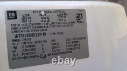 Used Wheel fits 2011 Gmc Sierra 1500 pickup 20x8-1/2 6 spoke chrome flat faced