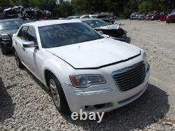 Used Wheel fits 2012 Chrysler 300 18x7-1/2 alloy chrome clad chrome plastic ski