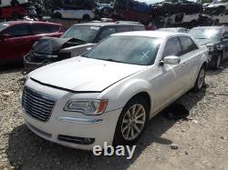 Used Wheel fits 2012 Chrysler 300 18x7-1/2 alloy chrome clad chrome plastic ski