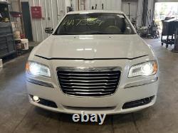 Used Wheel fits 2012 Chrysler 300 18x7-1/2 alloy chrome clad chrome plastic ski