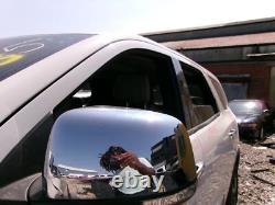 Used Wheel fits 2012 Dodge Durango 20x8 aluminum chrome Grade C